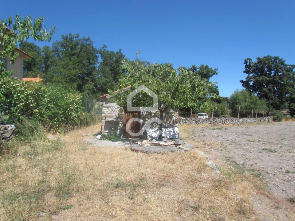 Moradia T4 para Venda em Redondelo Foto 3