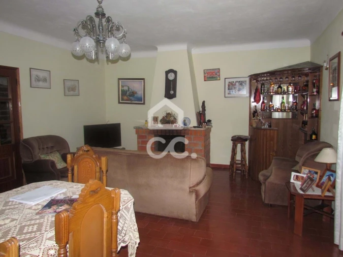 Moradia T4 para Venda em Redondelo Foto 10