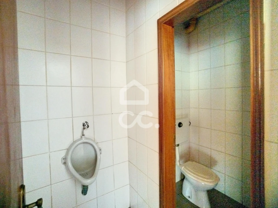 Negócio para Venda em Santa Maria Maior Foto 16