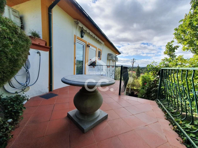 Quinta T4 para Venda em Santa Cruz/Trindade e Sanjurge Foto 11