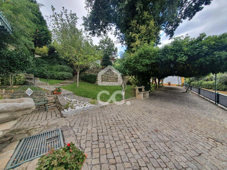 Quinta T4 para Venda em Santa Cruz/Trindade e Sanjurge Foto 2