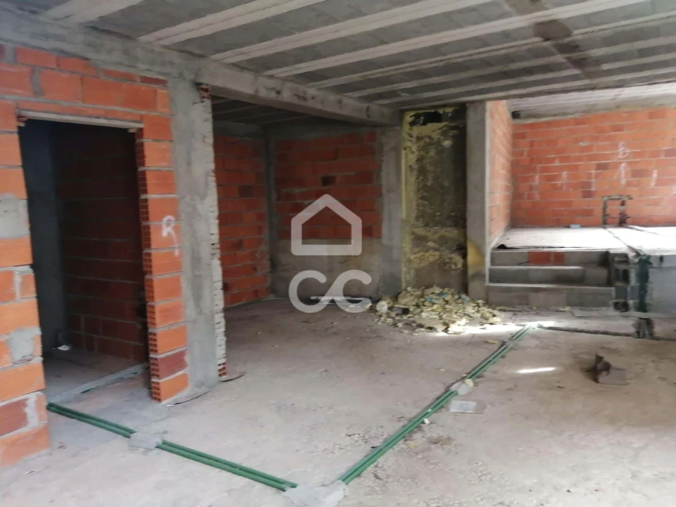 Moradia T3 para Venda em Faiões Foto 4