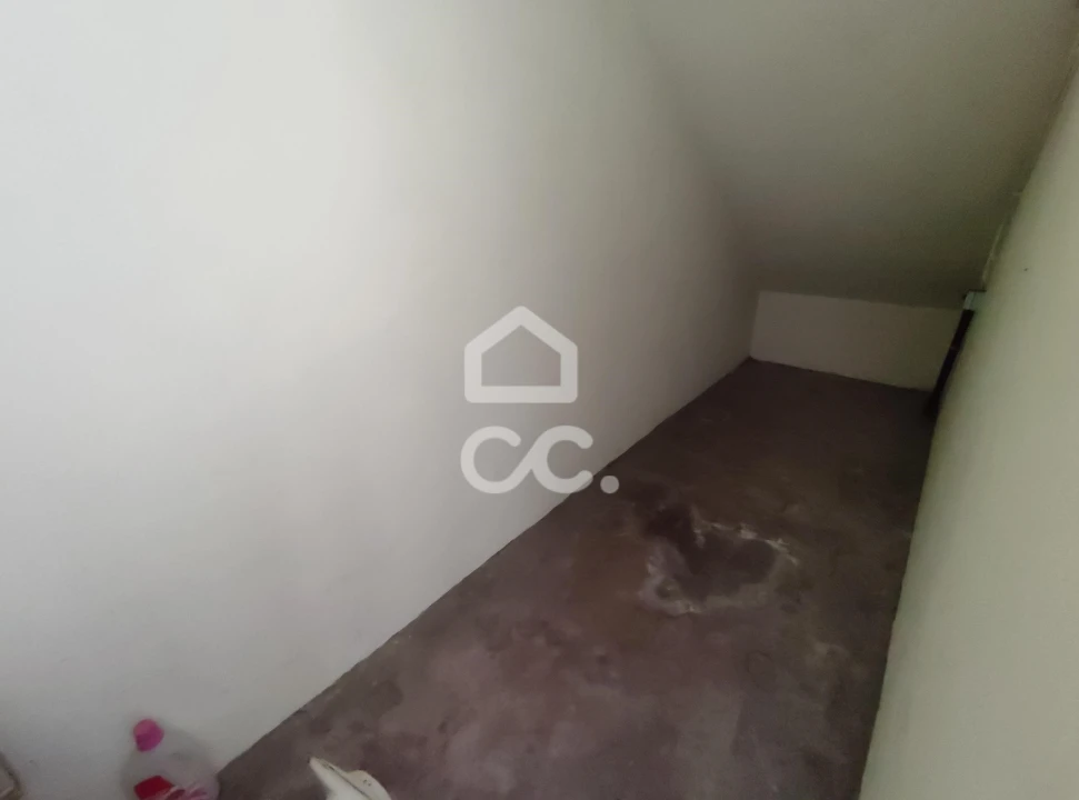 Moradia T6 para Venda em Santa Cruz/Trindade e Sanjurge Foto 34