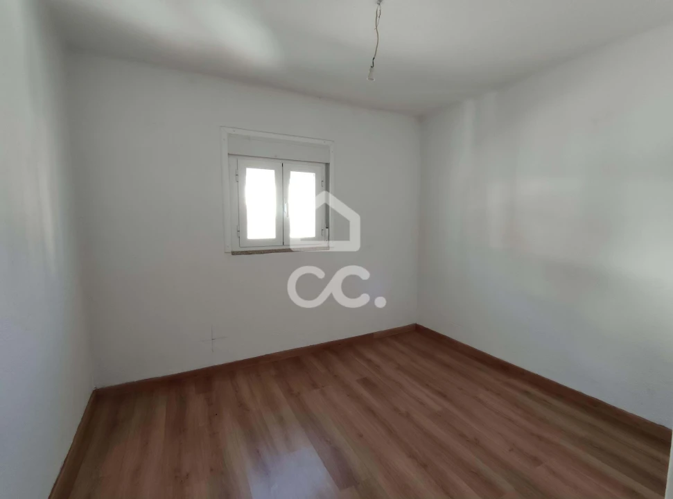 Moradia T6 para Venda em Santa Cruz/Trindade e Sanjurge Foto 19