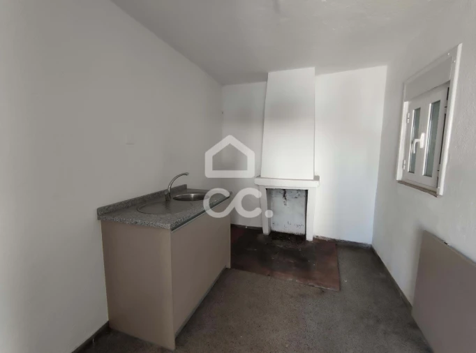 Moradia T6 para Venda em Santa Cruz/Trindade e Sanjurge Foto 15