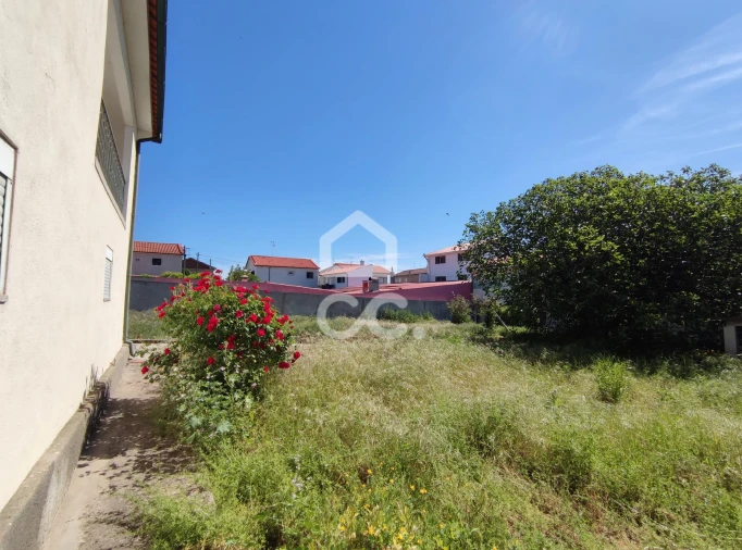 Moradia T6 para Venda em Santa Cruz/Trindade e Sanjurge Foto 9