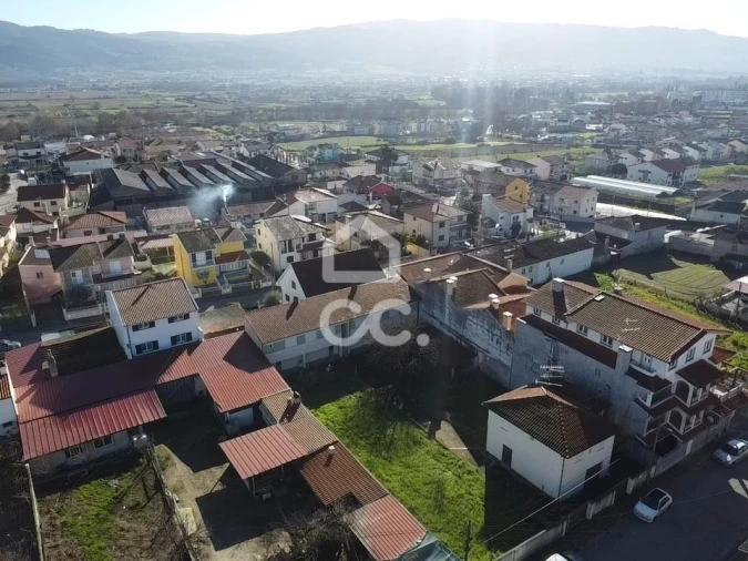 Moradia T6 para Venda em Santa Cruz/Trindade e Sanjurge Foto 4