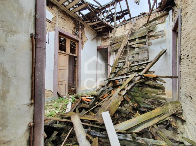 Moradia para Venda em Santa Maria Maior Foto 8