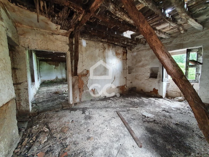 Moradia para Venda em Santa Maria Maior Foto 10