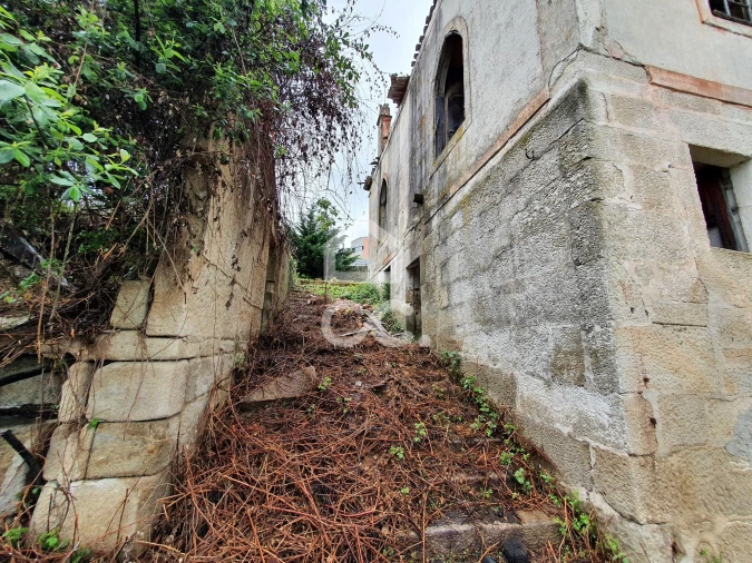 Moradia para Venda em Santa Maria Maior Foto 5