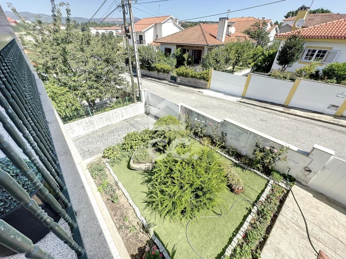 Moradia T3 para Venda em Santa Maria Maior Foto 41