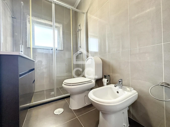 Moradia T3 para Venda em Santa Maria Maior Foto 35