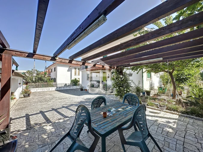 Moradia T3 para Venda em Santa Maria Maior Foto 13