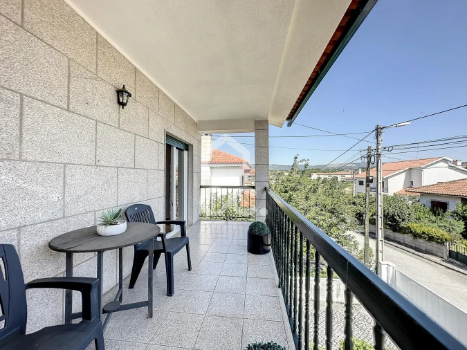 Moradia T3 para Venda em Santa Maria Maior Foto 42