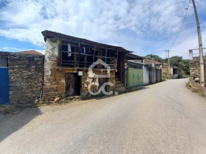 Moradia para Venda em Santa Maria de Emeres