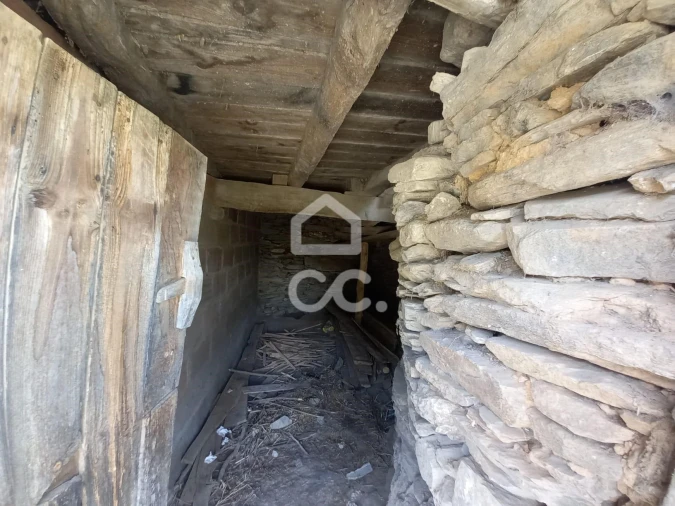 Moradia para Venda em Santa Maria de Emeres Foto 4