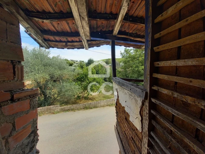 Moradia para Venda em Santa Maria de Emeres Foto 6