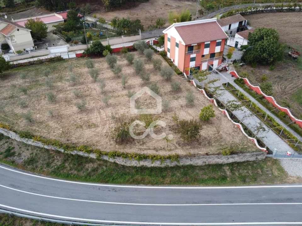 Moradia T6 para Venda em Redondelo Foto 2