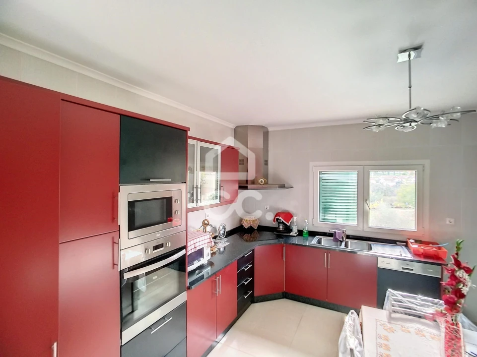 Moradia T6 para Venda em Redondelo Foto 10