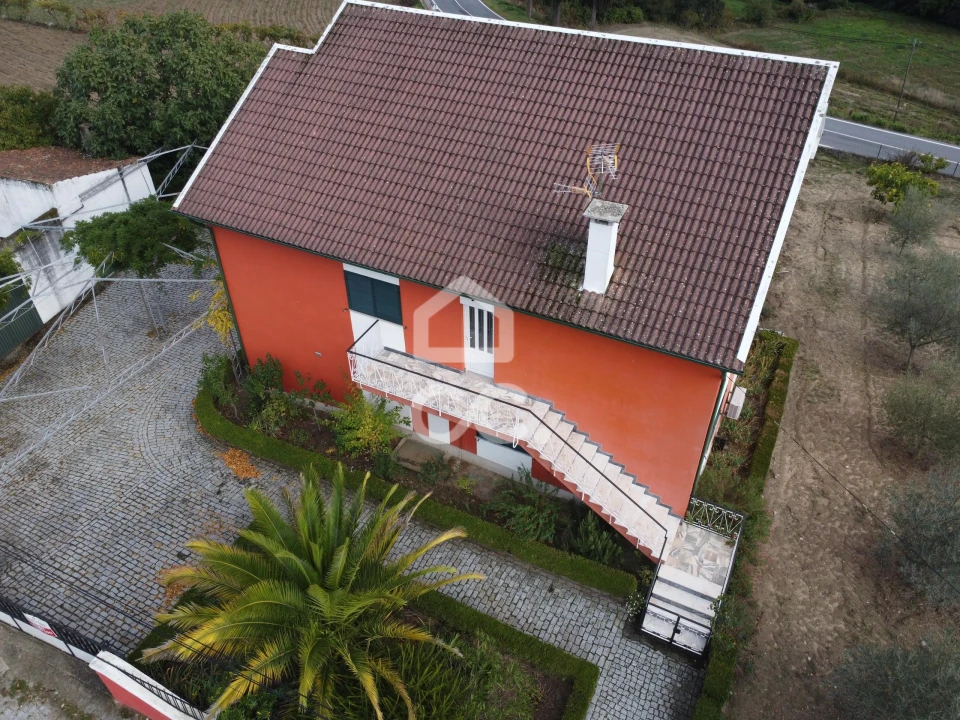 Moradia T6 para Venda em Redondelo Foto 5