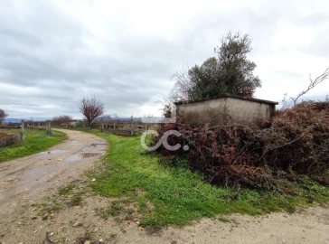 Terreno para Venda em Outeiro Seco