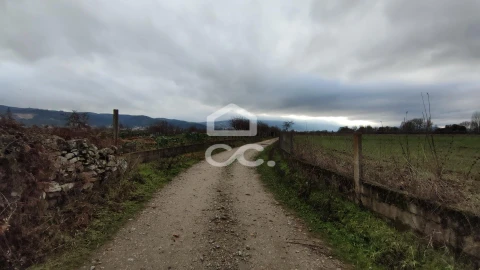 Terreno para Venda em Outeiro Seco