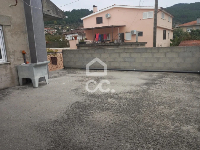 Moradia T3 para Venda em Loivos e Póvoa de Agrações Foto 17