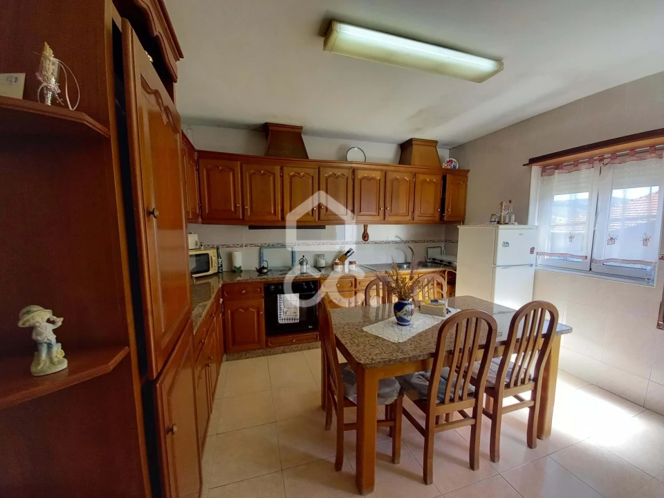 Moradia T3 para Venda em Loivos e Póvoa de Agrações Foto 2