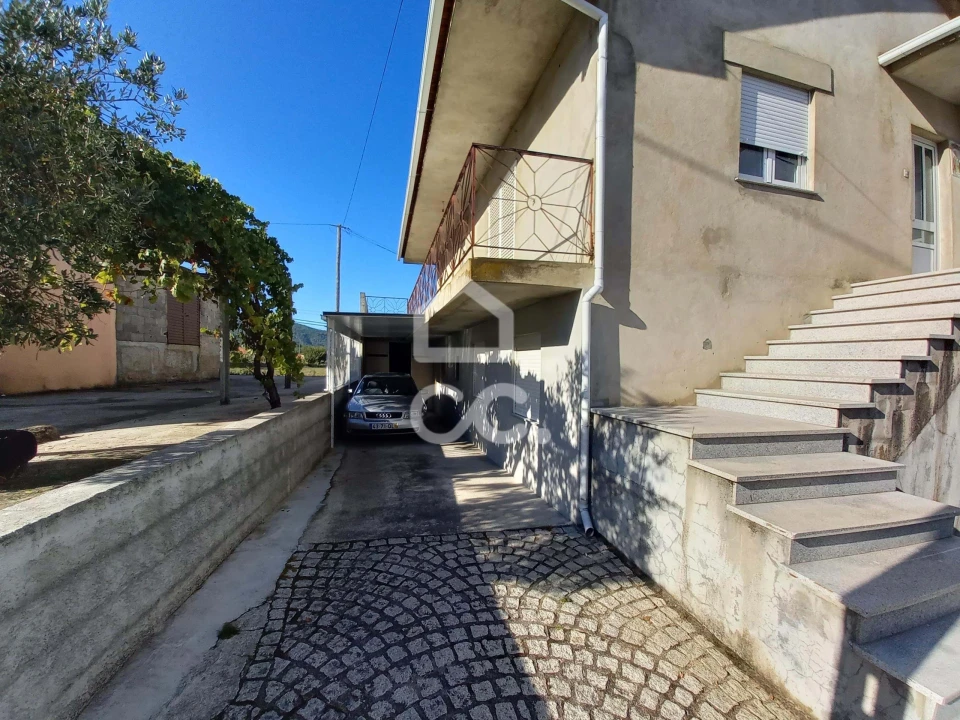 Moradia T3 para Venda em Loivos e Póvoa de Agrações Foto 14