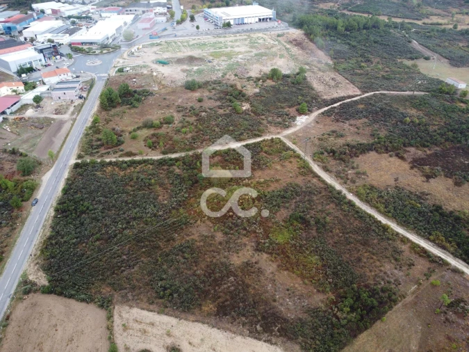 Terreno para Venda em Outeiro Seco Foto 2