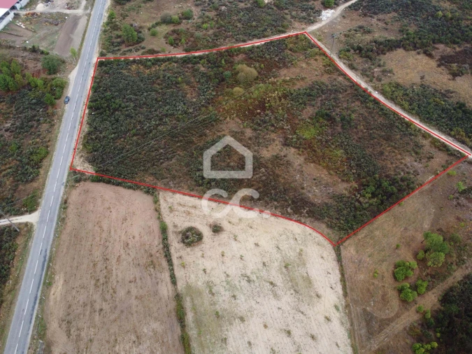 Terreno para Venda em Outeiro Seco