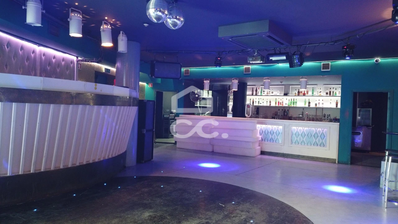 Negócio para Venda em Santa Maria Maior Foto 1