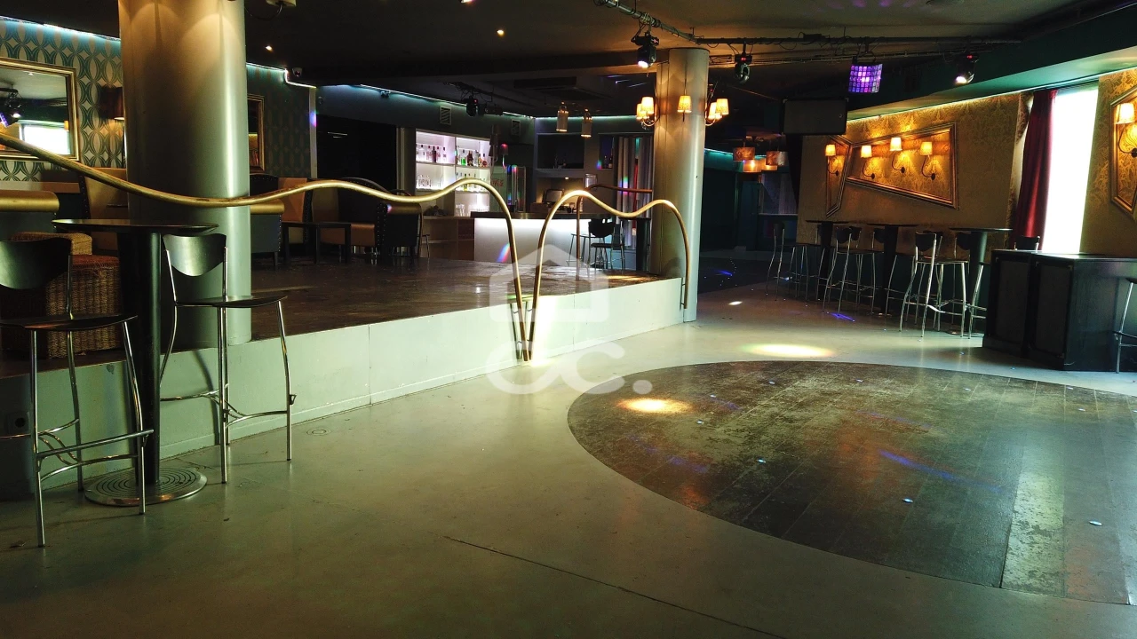 Negócio para Venda em Santa Maria Maior Foto 11