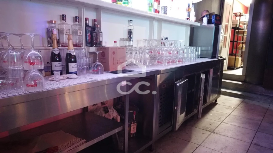 Negócio para Venda em Santa Maria Maior Foto 14