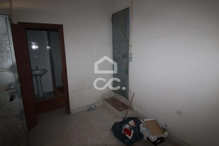 Armazém para Venda em Serapicos Foto 41