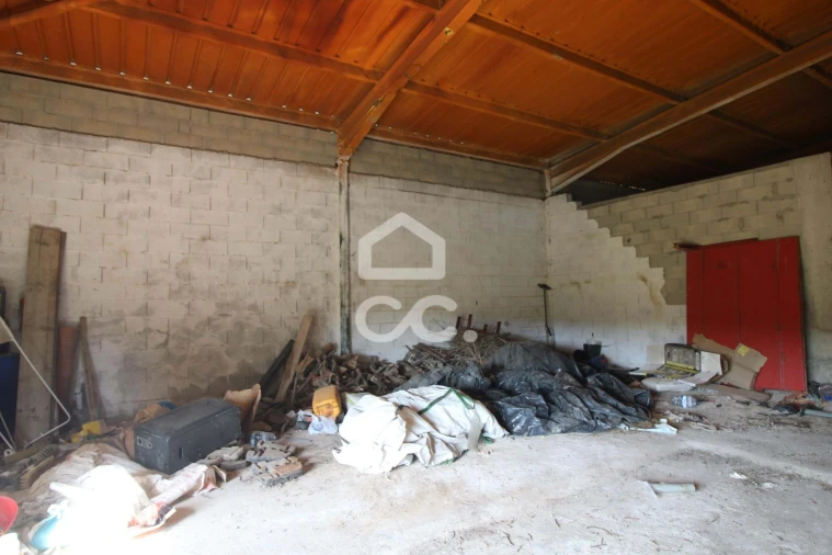 Armazém para Venda em Serapicos Foto 24