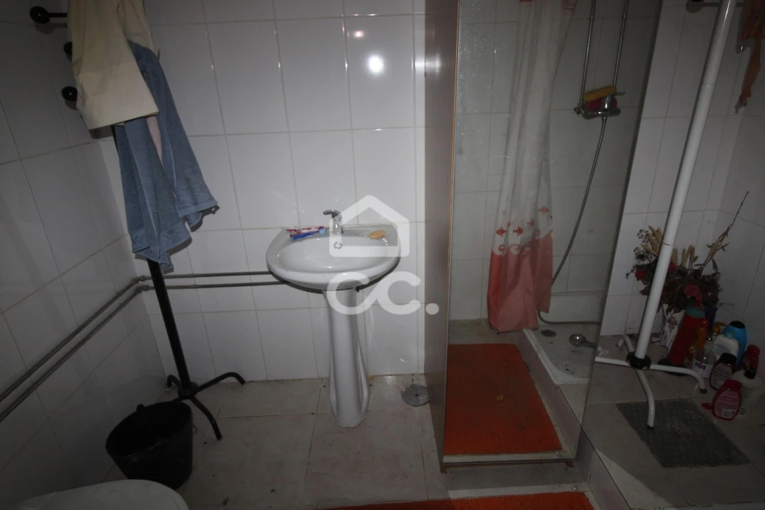 Armazém para Venda em Serapicos Foto 39