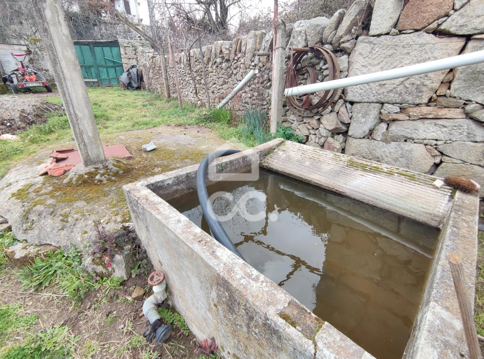 Moradia T3 para Venda em Santa Maria Maior Foto 38