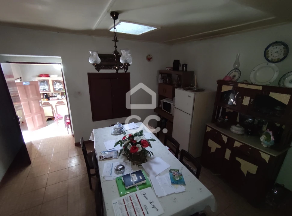 Moradia T3 para Venda em Santa Maria Maior Foto 13