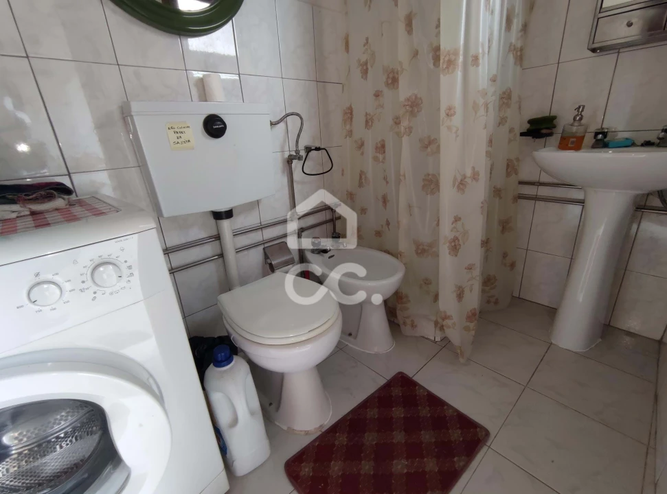 Moradia T3 para Venda em Santa Maria Maior Foto 5