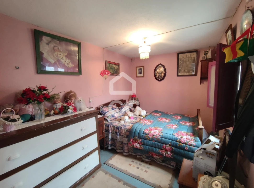 Moradia T3 para Venda em Santa Maria Maior Foto 8