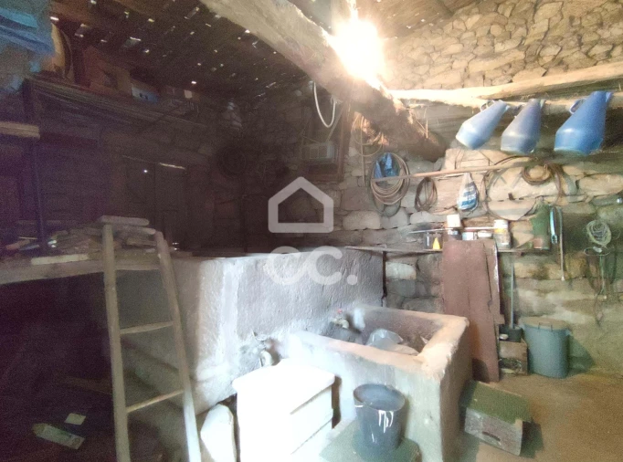 Moradia T3 para Venda em Santa Maria Maior Foto 32