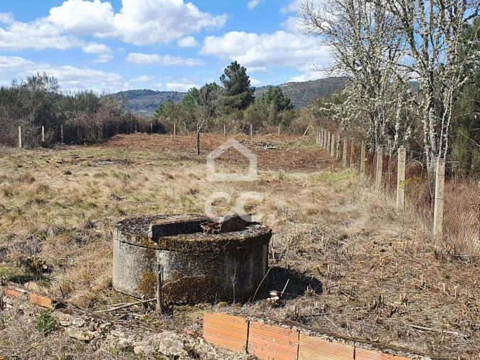 Terreno para Venda em Santa Cruz/Trindade e Sanjurge Foto 24