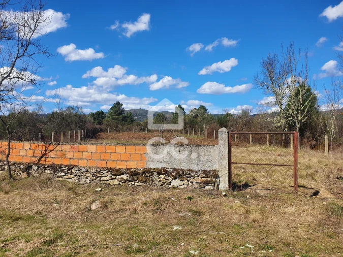 Terreno para Venda em Santa Cruz/Trindade e Sanjurge Foto 21