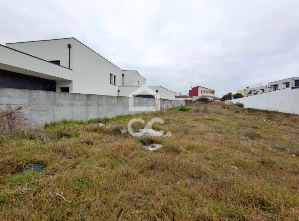 Terreno para Venda em Santa Maria Maior Foto 13