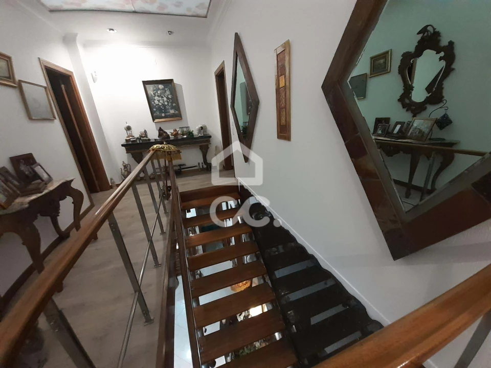 Apartamento T5 para Venda em Santa Maria Maior Foto 10