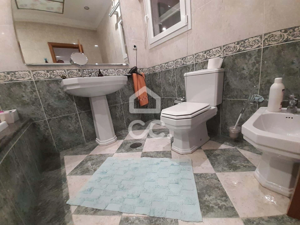 Apartamento T5 para Venda em Santa Maria Maior Foto 13