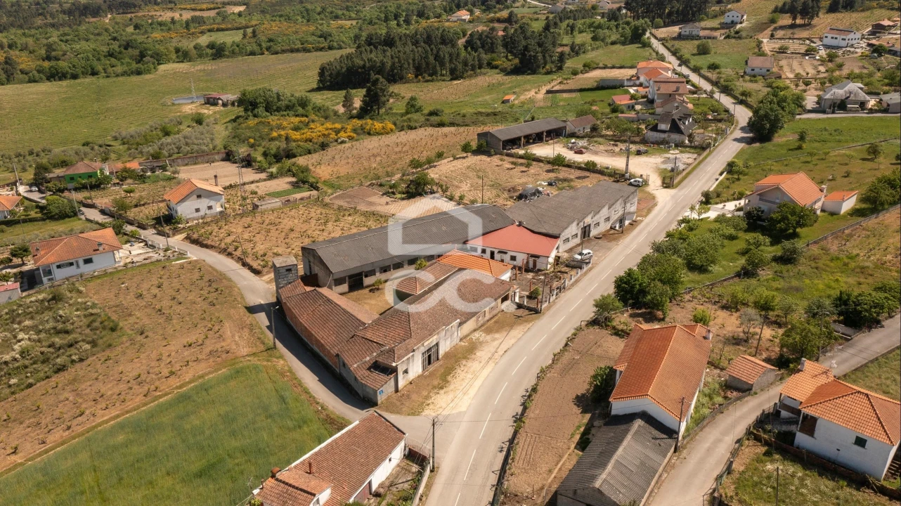 Moradia T3 para Venda em Vilela Seca Foto 15