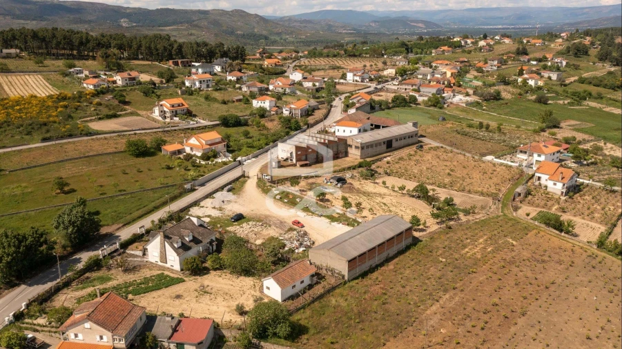 Moradia T3 para Venda em Vilela Seca Foto 9