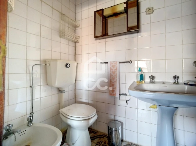 Moradia T3 para Venda em Vilela Seca Foto 46